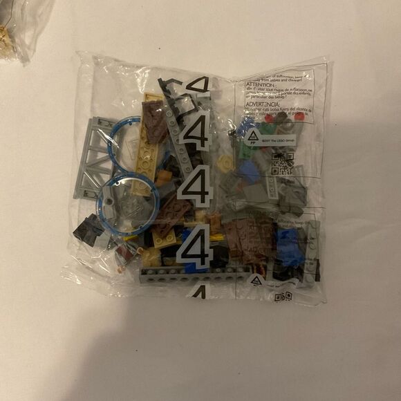 INDOMINUS REX VS. ANKYLOSAURUS lego set JURASSIC WORLD Park - Picture 5 of 6